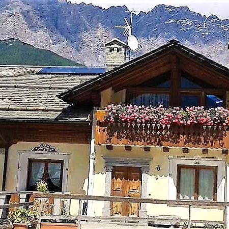 Appartement Il Balcone Delle Alpi à Bormio Extérieur photo